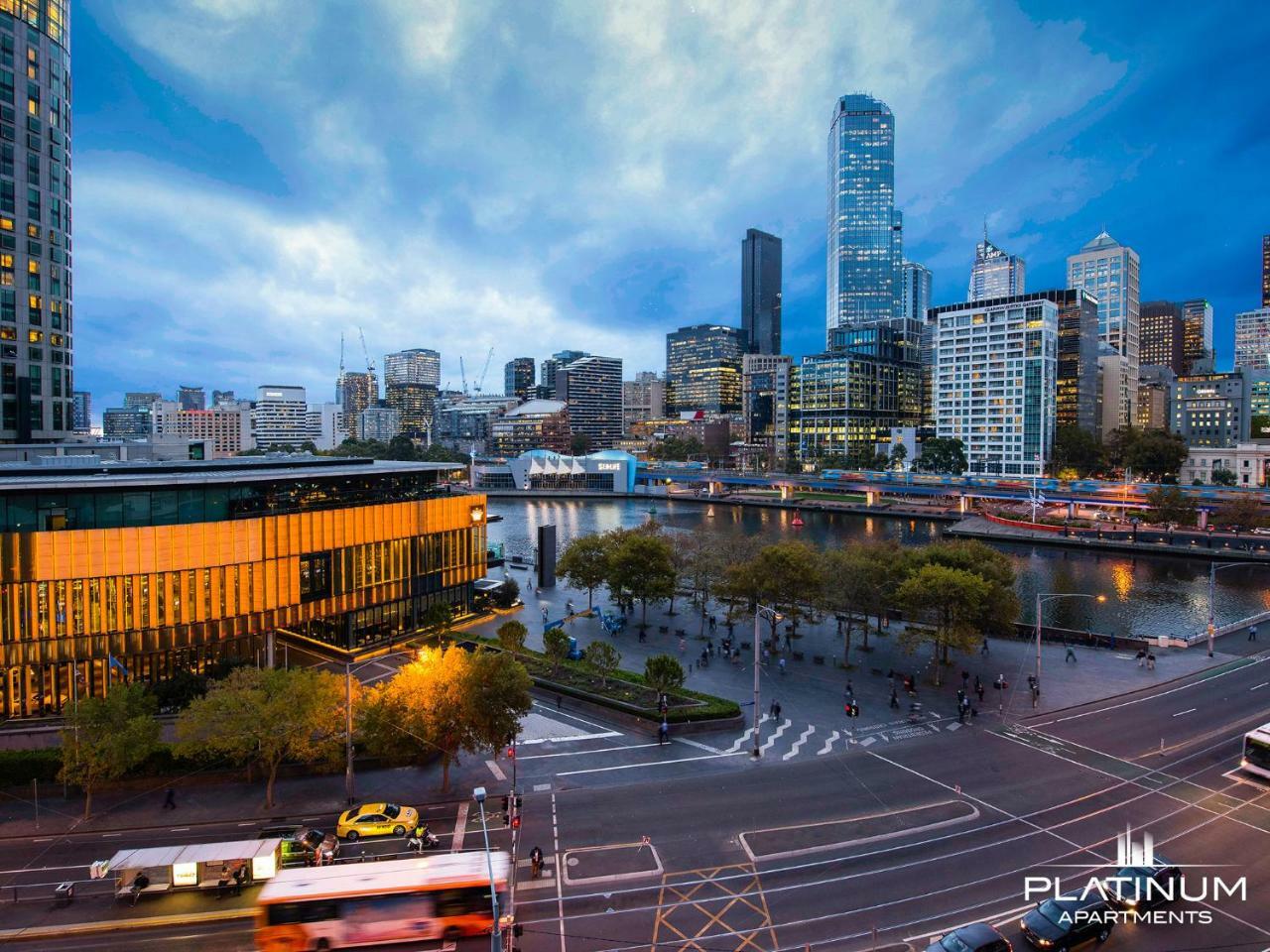 Platinum Luxury Stays At Freshwater Place Melbourne City Exterior foto